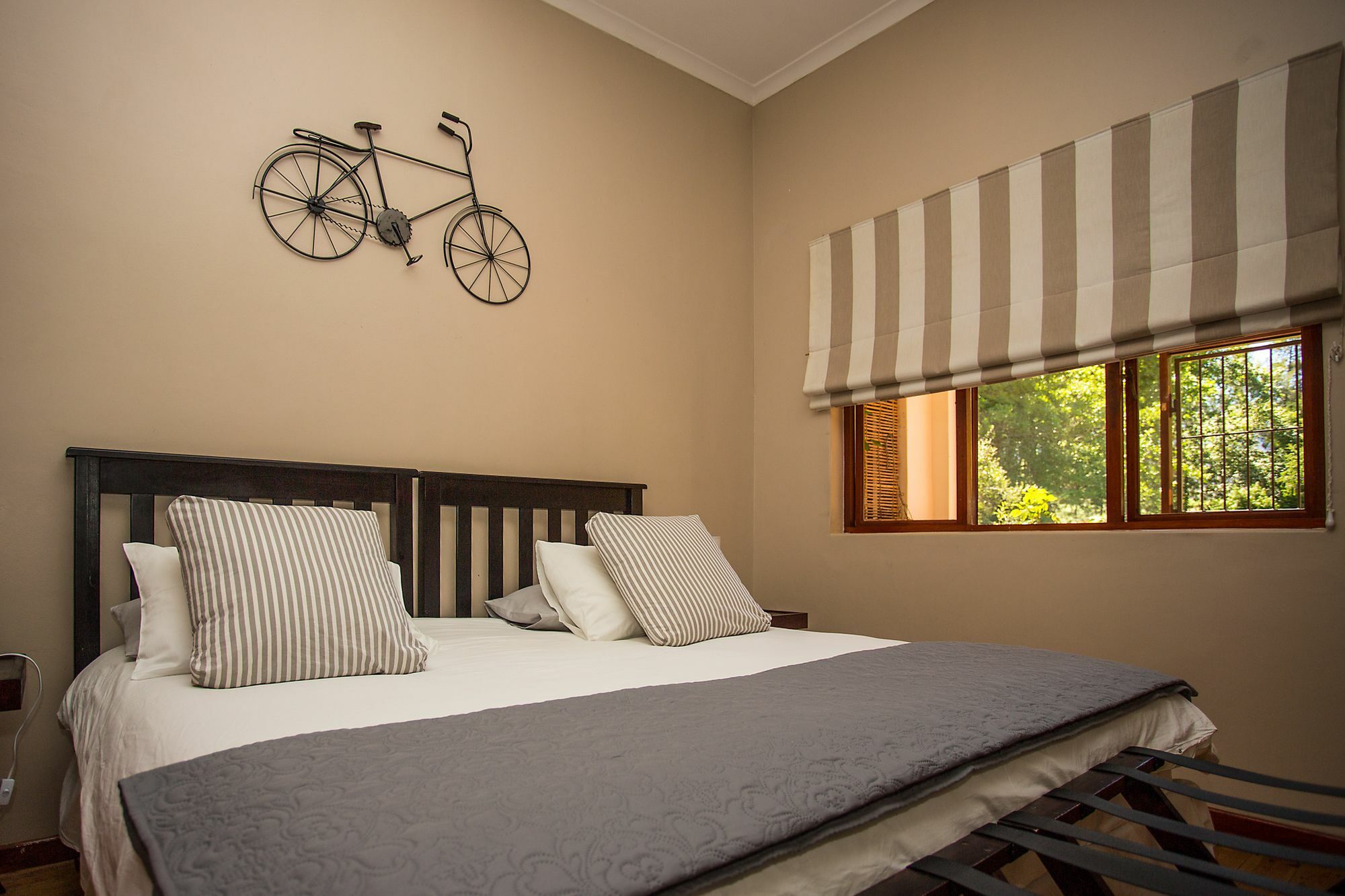 Dirtopia Trail Lodge Stellenbosch Ngoại thất bức ảnh