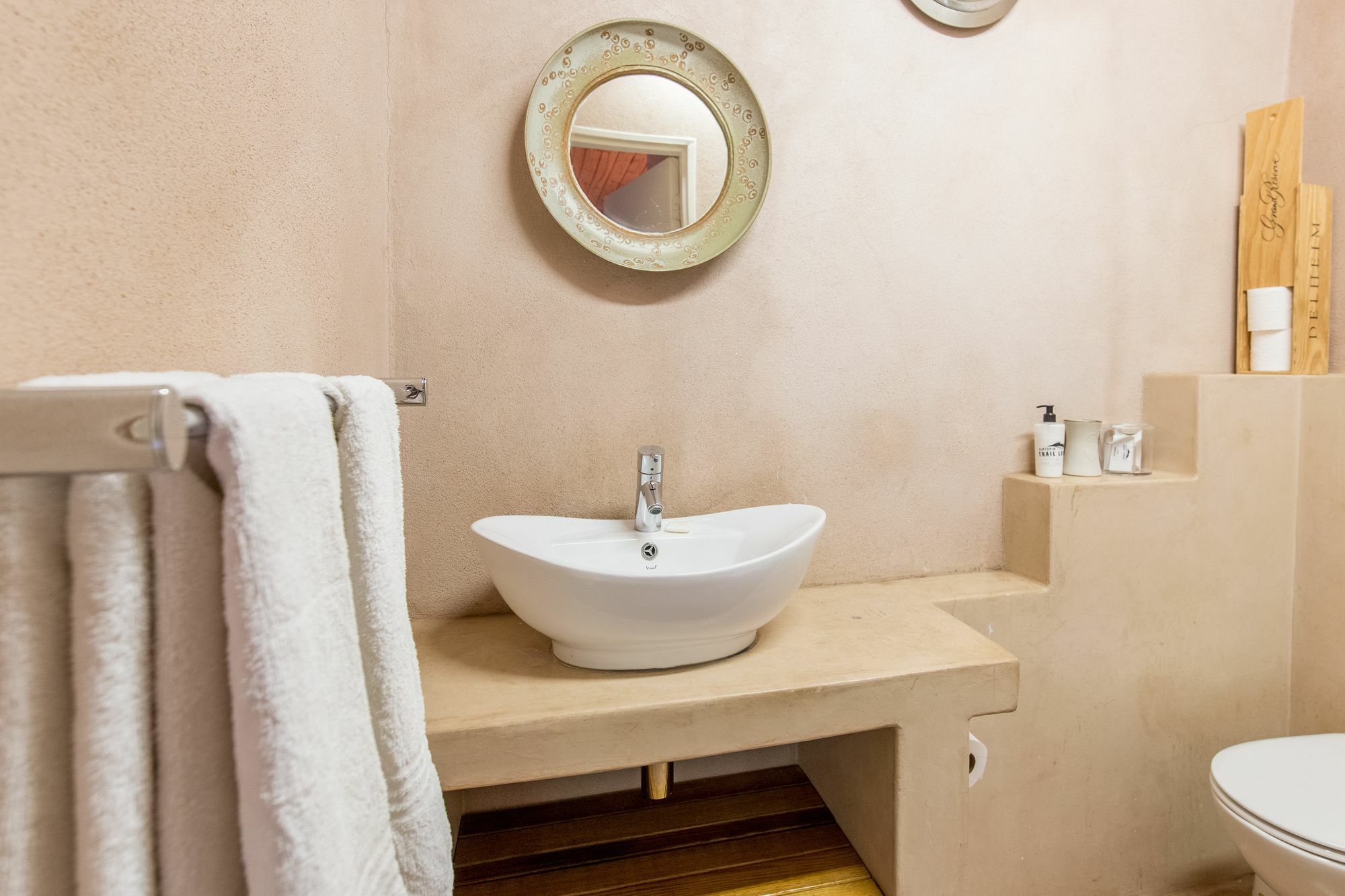 Dirtopia Trail Lodge Stellenbosch Ngoại thất bức ảnh